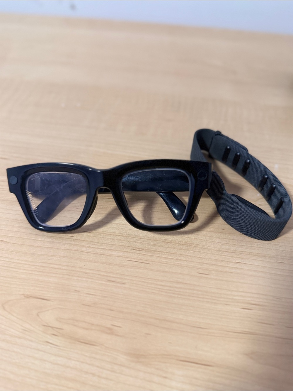 Ray-Ban Meta Display Glasses with Detachable Black Headband - Tech Wearable